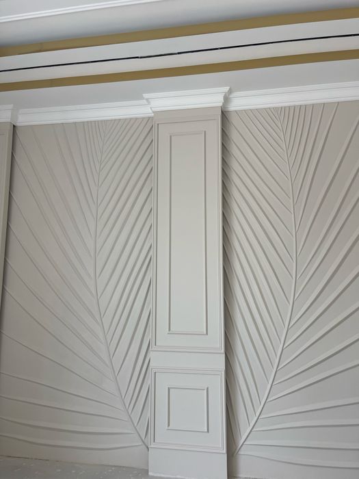 Барельеф и роспись стен