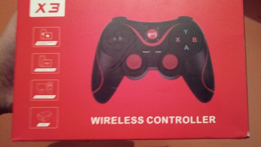 Продам без проводной геймпад.