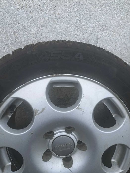 Джанти със зимни гуми за Ауди