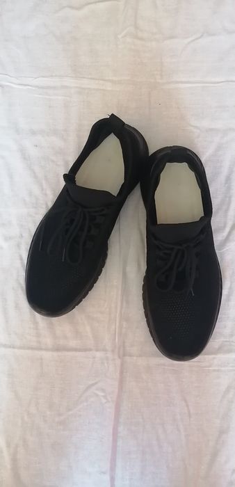 Продам мужская обувь