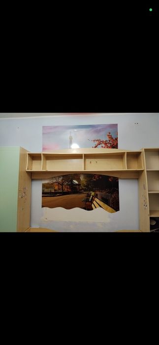 Продаётся гарнитур!