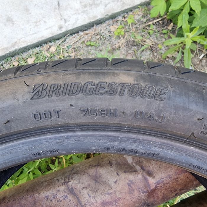 Продам шины Bridgestone