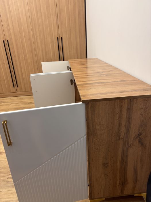 Шкаф, консоль для дома