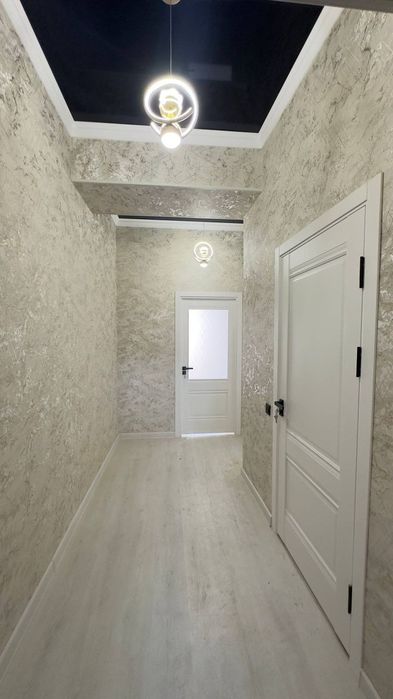 Sharq tomonda 1 xonali uy sotiladi