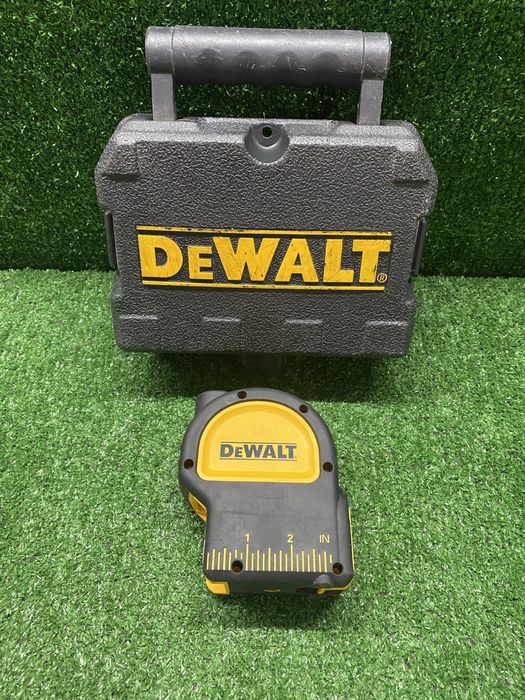 Лазерен отвес Dewalt DW082