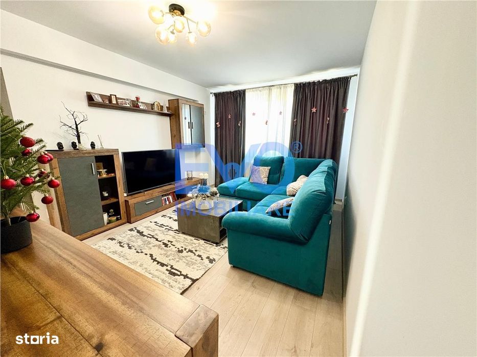 Apartament cu 3 camere, prima inchiriere, geam la baie, zona Rediu