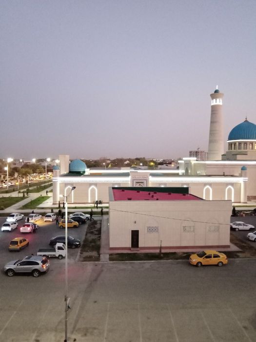 Урганч шахар Охун бобо масчиди янда 2 хонали квартира ижарага берилади