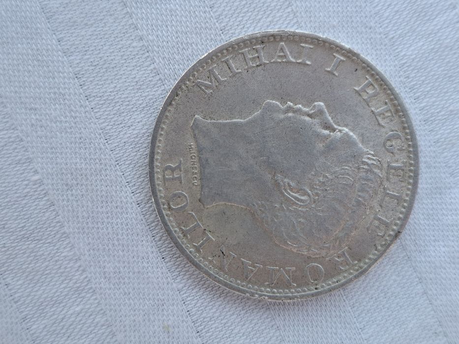 Vând moneda 500 Argint