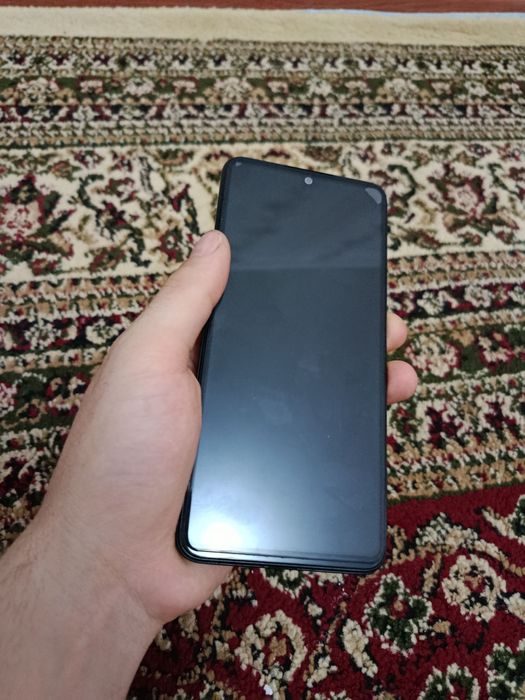 Srochna Redmi note 12. 8x128 Ideal