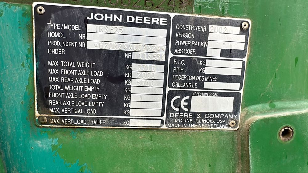 Masina de erbicidat John Deere TRSP25