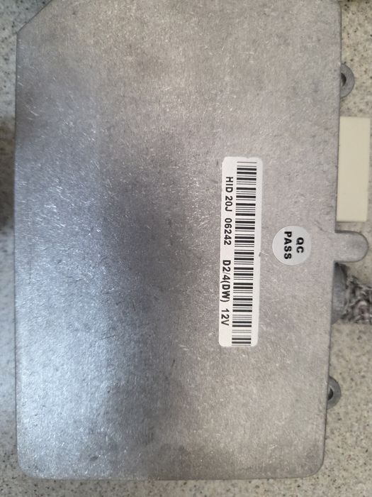 Блоки розжига ксенон 12 000 пара.