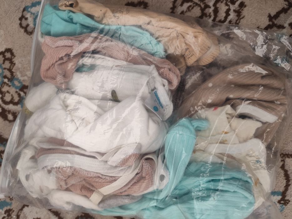 Детские вещи на 0-3 месяцев