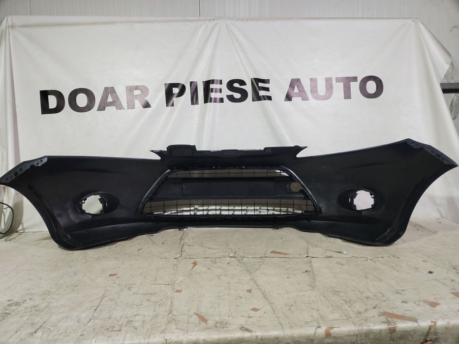 Bara fata Ford Fiesta, 2009, 2010, 2011, 2012.