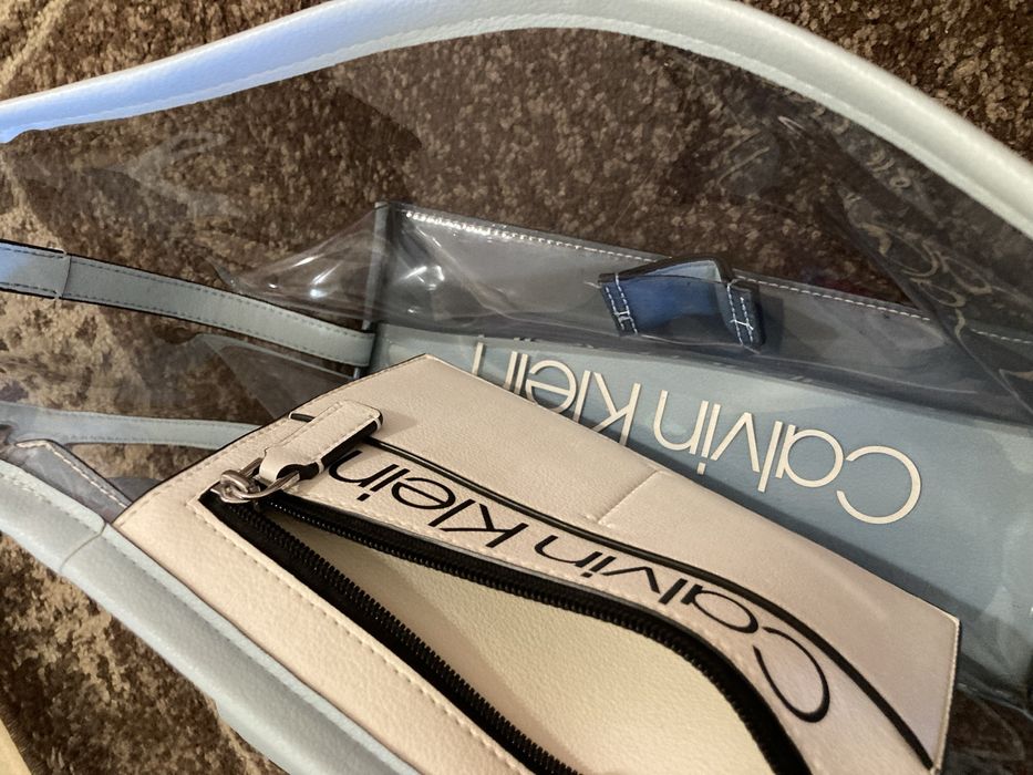 Оригинална дамска чанта Calvin Klein