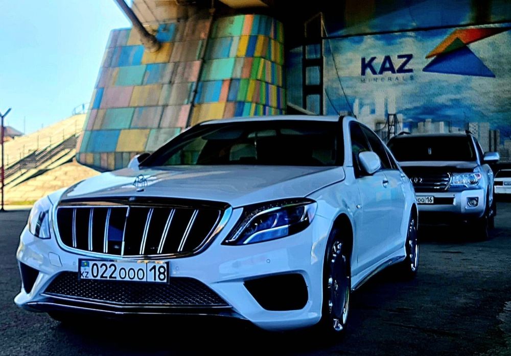 Прокат Mercedes Ben's Майбах