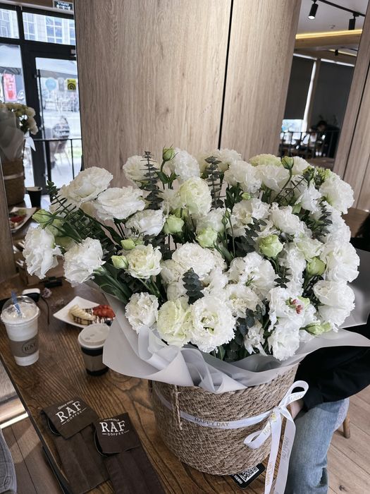 Цветы Тараз белые свежие