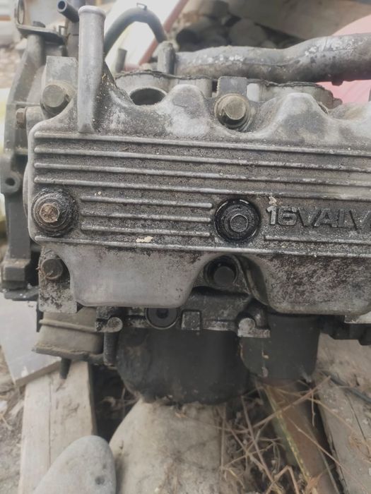 Продам двигатель Субару  2,0 литра