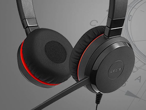 Продаетс наушники Jabra Evolve 30||