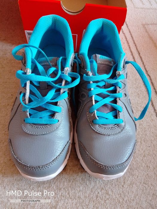 Кожени маратонки Адидас и Найк 36 номер