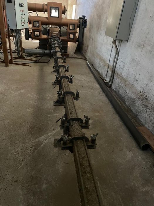 Presa industriala brichetare rumegus si resturi vegetale