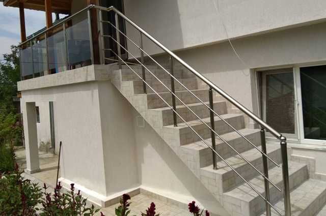 Доставка и монтаж на алуминиеви парапети!