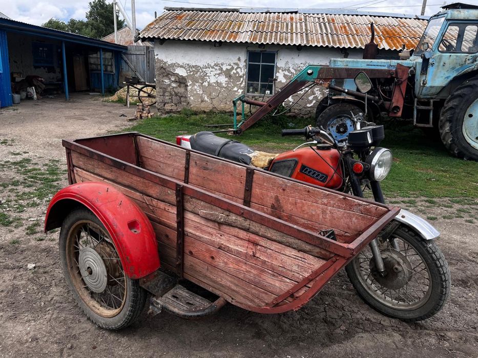Продам мотоцикл ижж