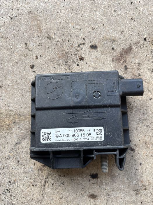 Реле акомулатор мерцедес w205 C-class