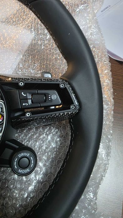 Волан Porsche Macan Cayenne с подгряване на карбонов за налягане