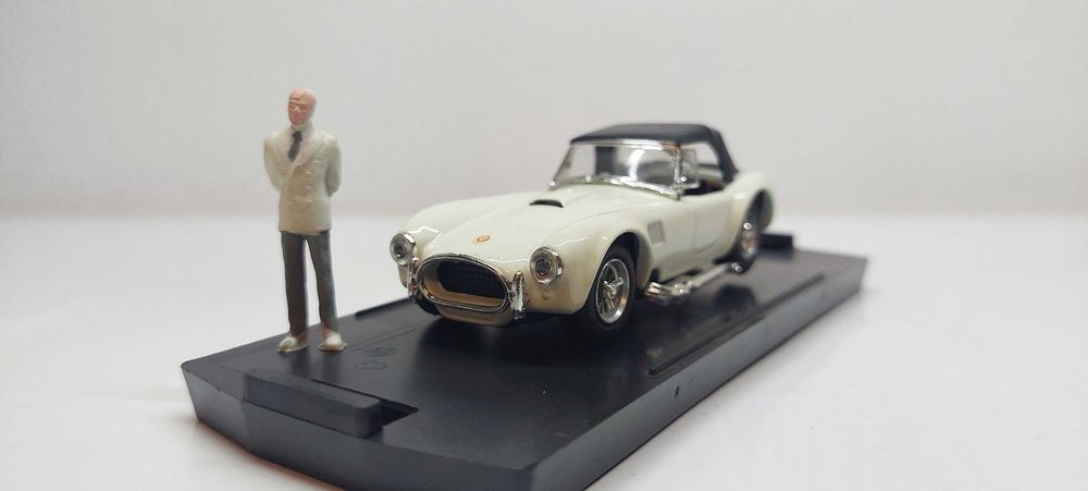 Machete auto Brumm, Bang, Best, Revell