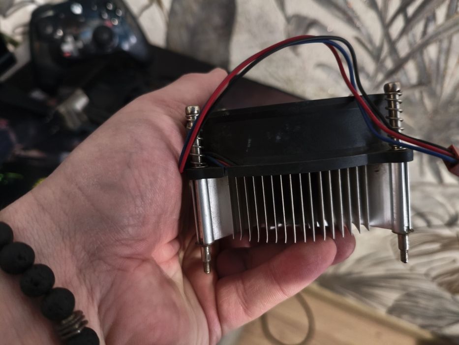 Кулер на процессор