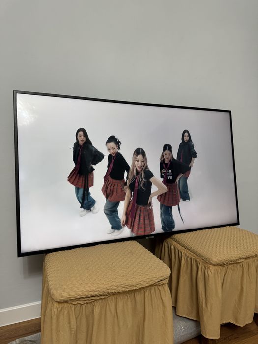 Продается СМАРТ телевизор Самсунг (диагональ 140)