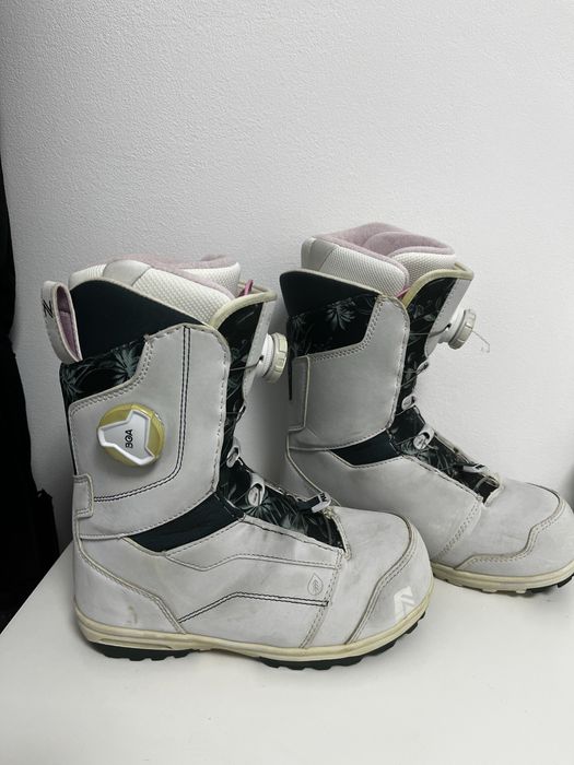 Boots Nideker Trinity 23.5