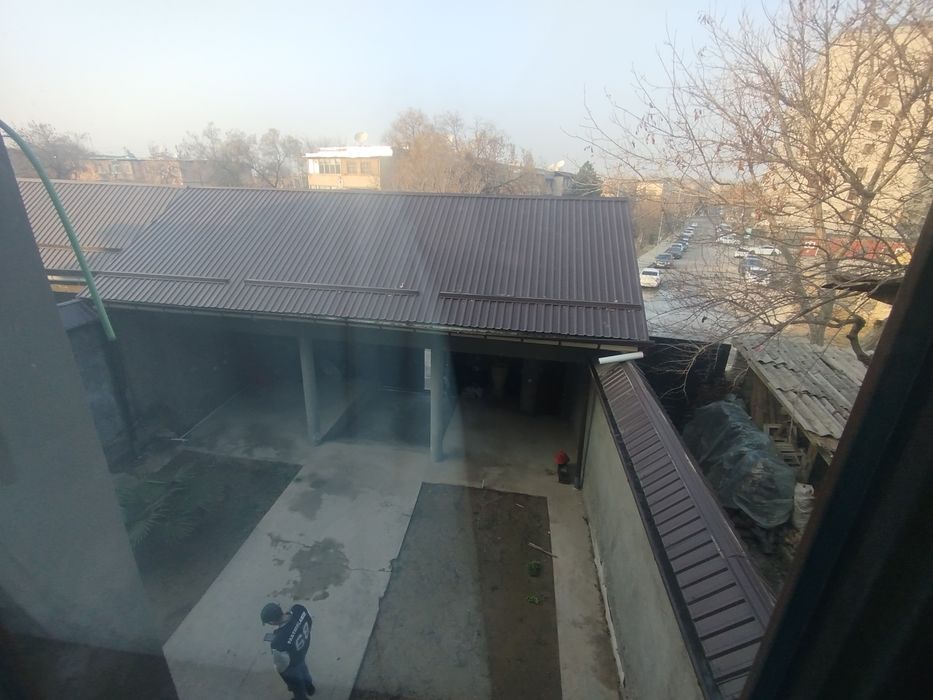 Феруза м-в 3 сотхли 7 хонали Коттедж