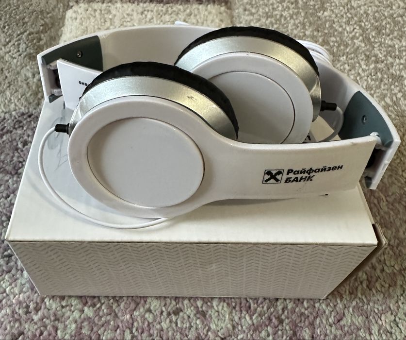 Нови слушалки Basic Headphone