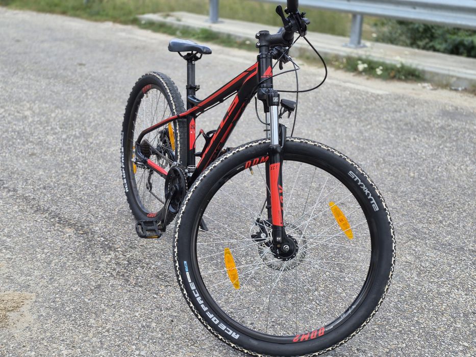 Vând bicicleta Bulls