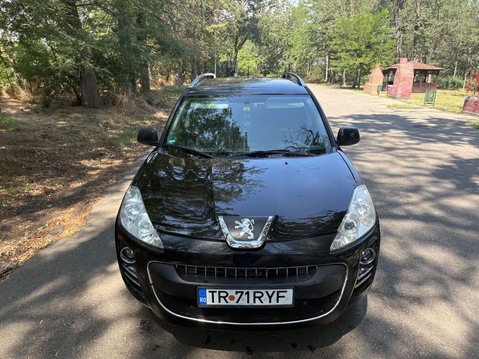 Vând Peugeot 4007 anul 2009