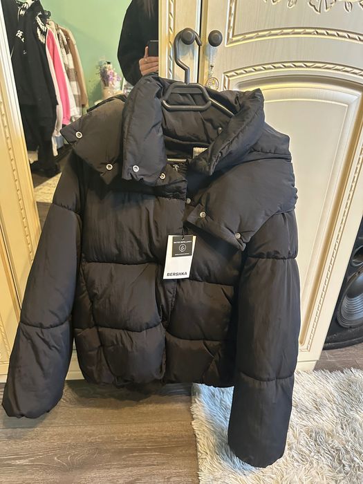 Geacă Bershka marime L