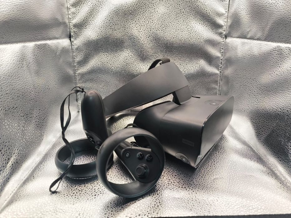 Oculus Rift 3 + контроллеры + DisplayPort кабель