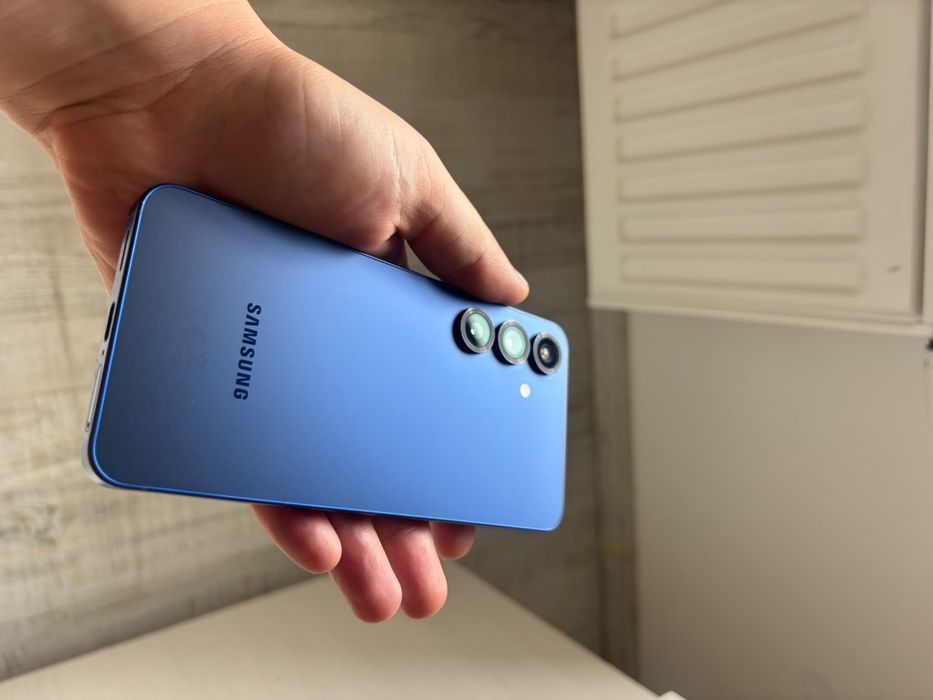 Samsung s25 blue negociabil