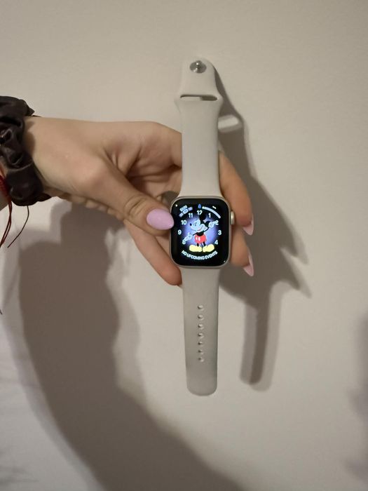 Часовник apple watch SE ( 2nd Gen) 40mm