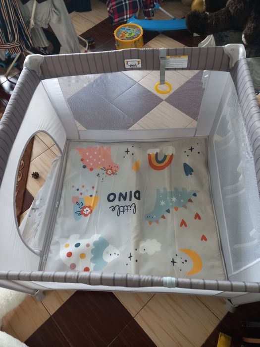 Манеж для детей, в отличном состоянии