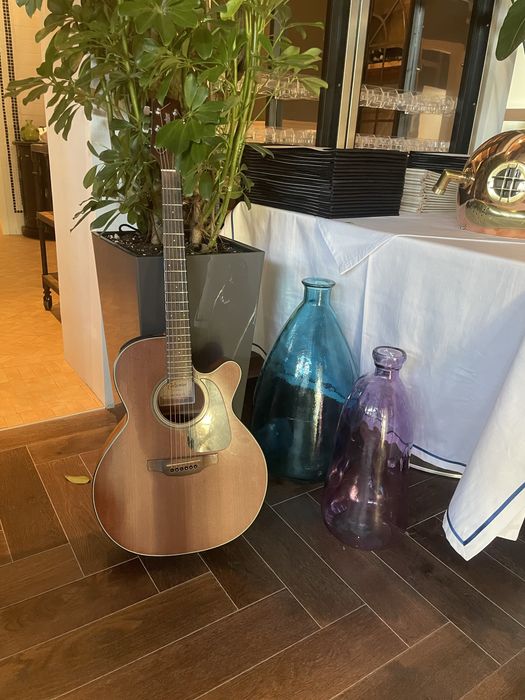 Гитара за 140 тыс.. Продаю