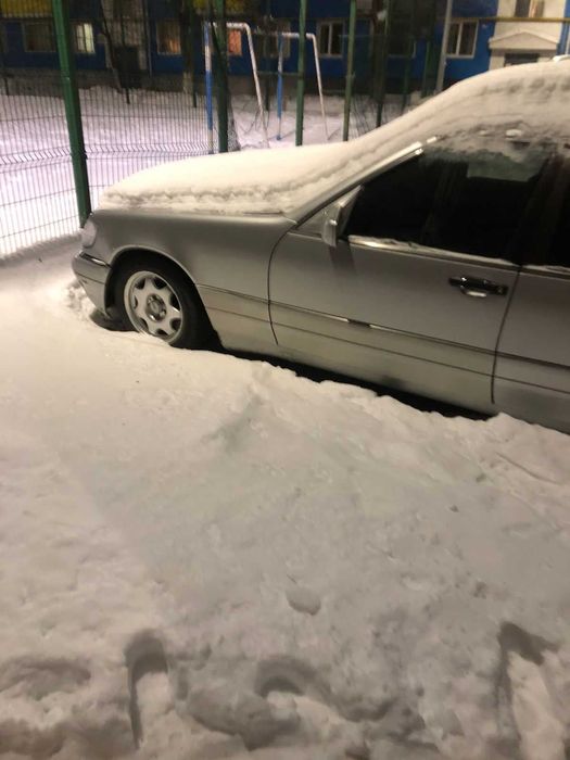 Мерс Е500кабан год 1996обьем 5лит