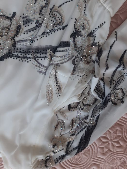 Продам очень красивое платте в пол