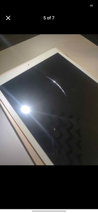 Ipad 7th gen, 32 gb crapata