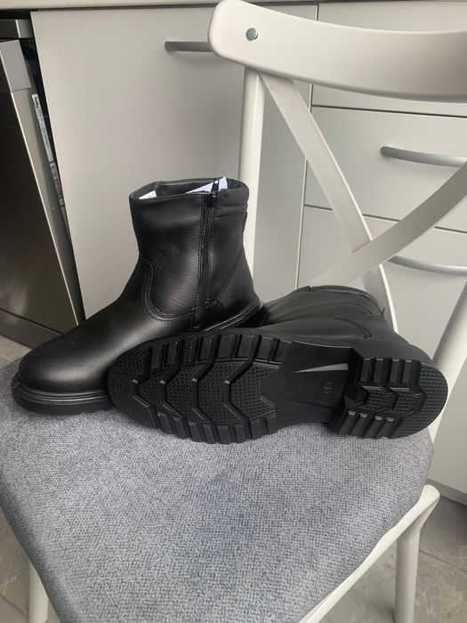 Мъжки боти от естествена кожа