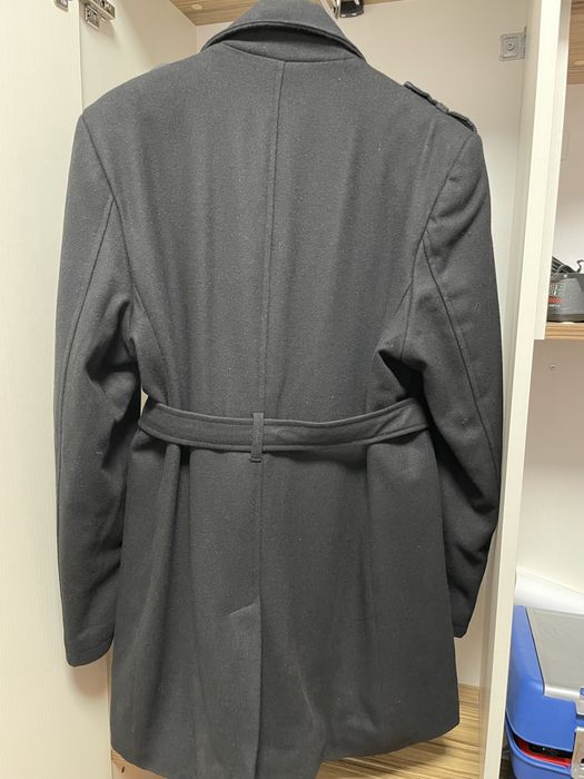 Мъжко черно палто