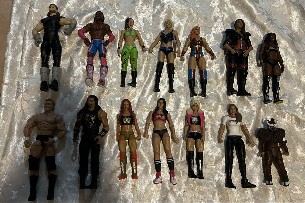 Figurine wwe wrestling