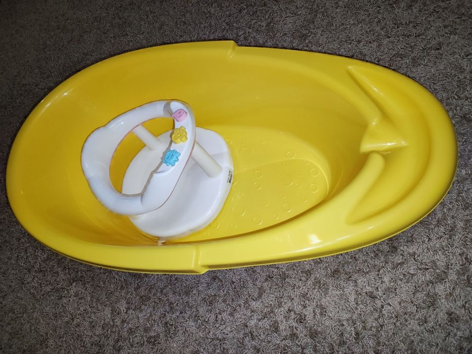 Ванночка с сиденьем