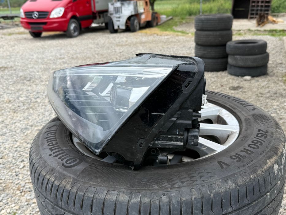 Фар за Skoda Scala Full Led